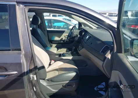 2015 Kia Sedona Ex z USA, uszkodzony, nr VIN KNDMC5C15F6036430